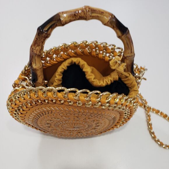 Beautiful Round Leather Satchel with Bamboo Handle and Chain for Crossbody - Picture 2 of 9